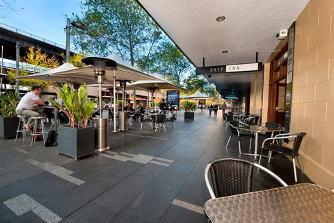 Ship Inn - Accommodation QLD 0