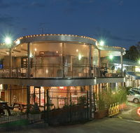 Castle Hill Tavern - Accommodation QLD