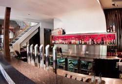 Griffins Head Hotel - Accommodation QLD 1
