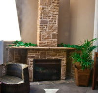 Madison Hotel Central - Accommodation QLD