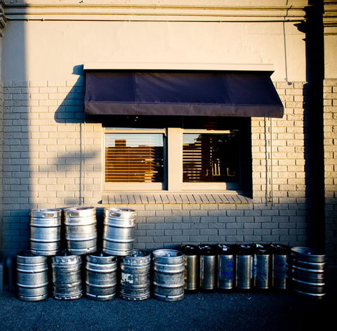 The Palace Hotel - Accommodation QLD 1