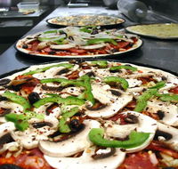 Zino Restaurant Pizzeria - Accommodation QLD
