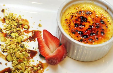 Macauleys Restaurant - Accommodation QLD 3