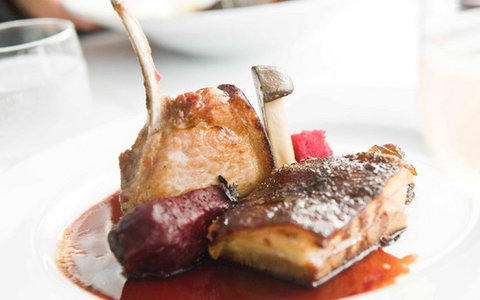 Insideout Restaurant & Bar - Accommodation QLD 4