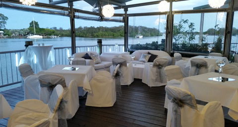 The River Deck On Noosa Marina - Accommodation QLD 1