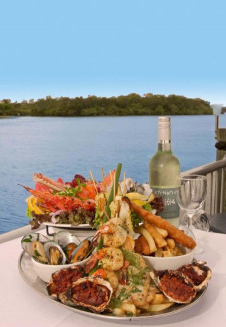 The River Deck On Noosa Marina - Accommodation QLD 6