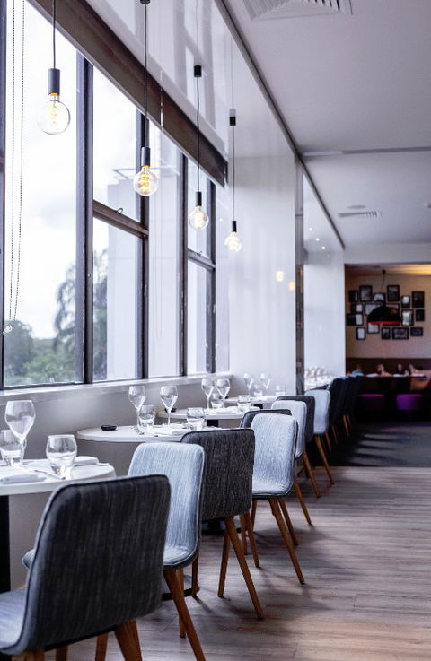 MRepublic Restaurant, Bar And Lounge - Accommodation QLD 5