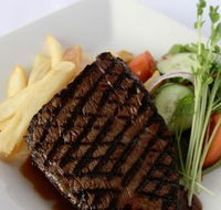 Toms Tavern - Accommodation QLD