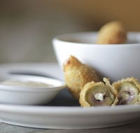 Simpatico Bar Bistro - Accommodation QLD