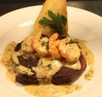 Garlic Clove Restaurant - Accommodation QLD