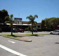 Wanneroo Villa Tavern - Accommodation QLD