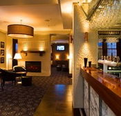 Doncaster Hotel - Accommodation QLD