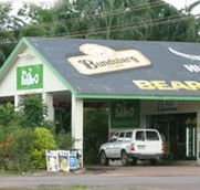 Humpty Doo Hotel - Accommodation QLD