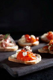 Vini - Accommodation QLD 0