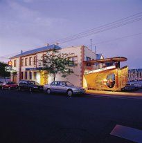 Waterfront Hotel - Accommodation QLD 0