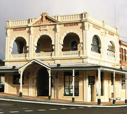 Queenstown TAS Accommodation QLD