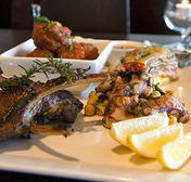 The Lounge Hotel - Accommodation QLD