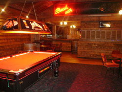 Spurs Saloon - Accommodation QLD 0
