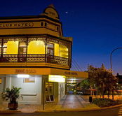 The Club Hotel - Accommodation QLD