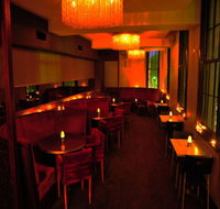 The Republic Hotel - Accommodation QLD