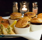 PJ O'Briens - Accommodation QLD