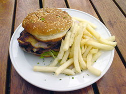 Campania Tavern - Accommodation QLD 1