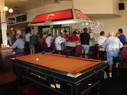 Old Bundy Tavern - Accommodation QLD 0