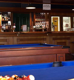 Lakers Tavern - Accommodation QLD 2