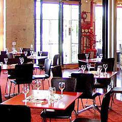 Customs House Waterfront Hotel - Accommodation QLD 2