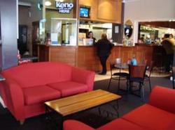Welcome Stranger Hotel - Accommodation QLD 2
