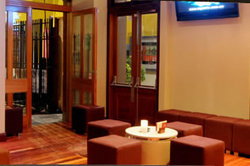 Albion Place Hotel - Accommodation QLD 1