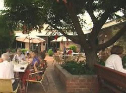 Georgies Cafe Restaurant - Accommodation QLD 2
