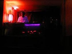 Revellers Bar North - Accommodation QLD 2