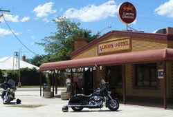 Albion Hotel Swifts Creek - Accommodation QLD 3