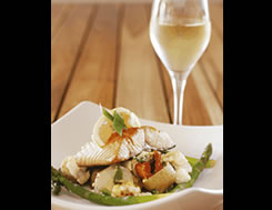 Grosvenor Hotel - Accommodation QLD 3