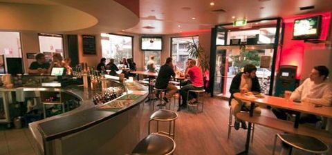 Roxbury Hotel - Accommodation QLD 0