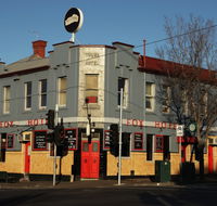 The Fox Hotel - Accommodation QLD