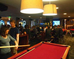 The Broadway Tavern - Accommodation QLD 3