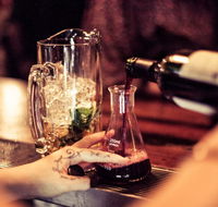 Honky Tonks - Accommodation QLD