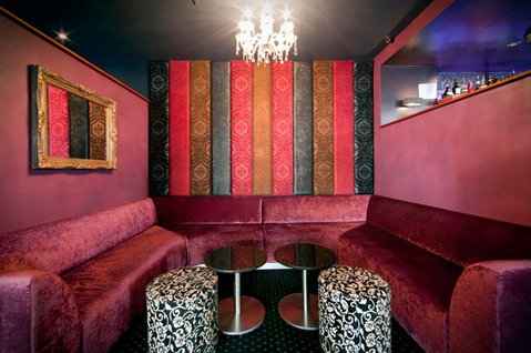 Kremlin Bar - Accommodation QLD 3