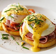 Centre Point Signatures Restaurant - Accommodation QLD