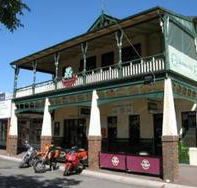 Shamrock Hotel Alexandra - Accommodation QLD