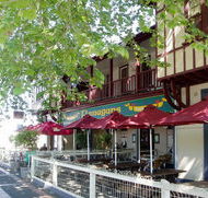 Flanagans Border Inn Hotel - Accommodation QLD