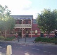 Alpine Hotel - Accommodation QLD