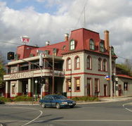 The Grand Hotel Healesville - Accommodation QLD
