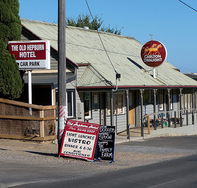 Old Hepburn Hotel - Accommodation QLD