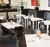 The Melbourne Restaurant - Accommodation QLD