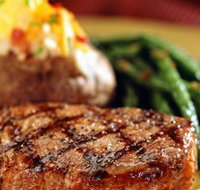 Tony Roma's - Accommodation QLD