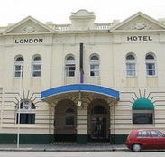 The London Hotel - Accommodation QLD