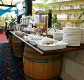 Alexanders Restaurant - Lord Forrest Hotel